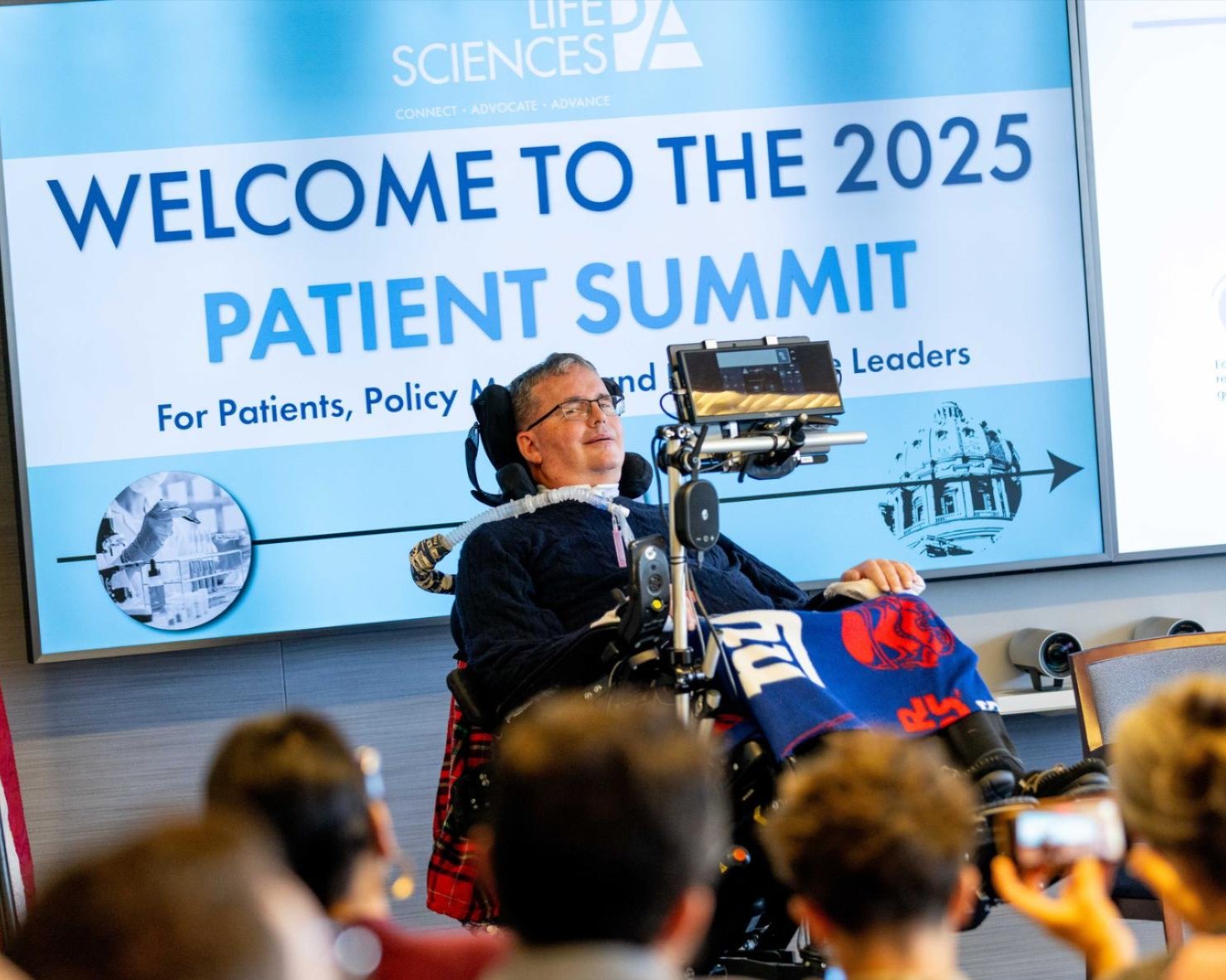 Volunteer of the Month Volunteer of the Month